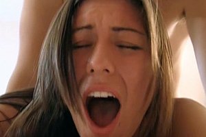 xxx18 latina